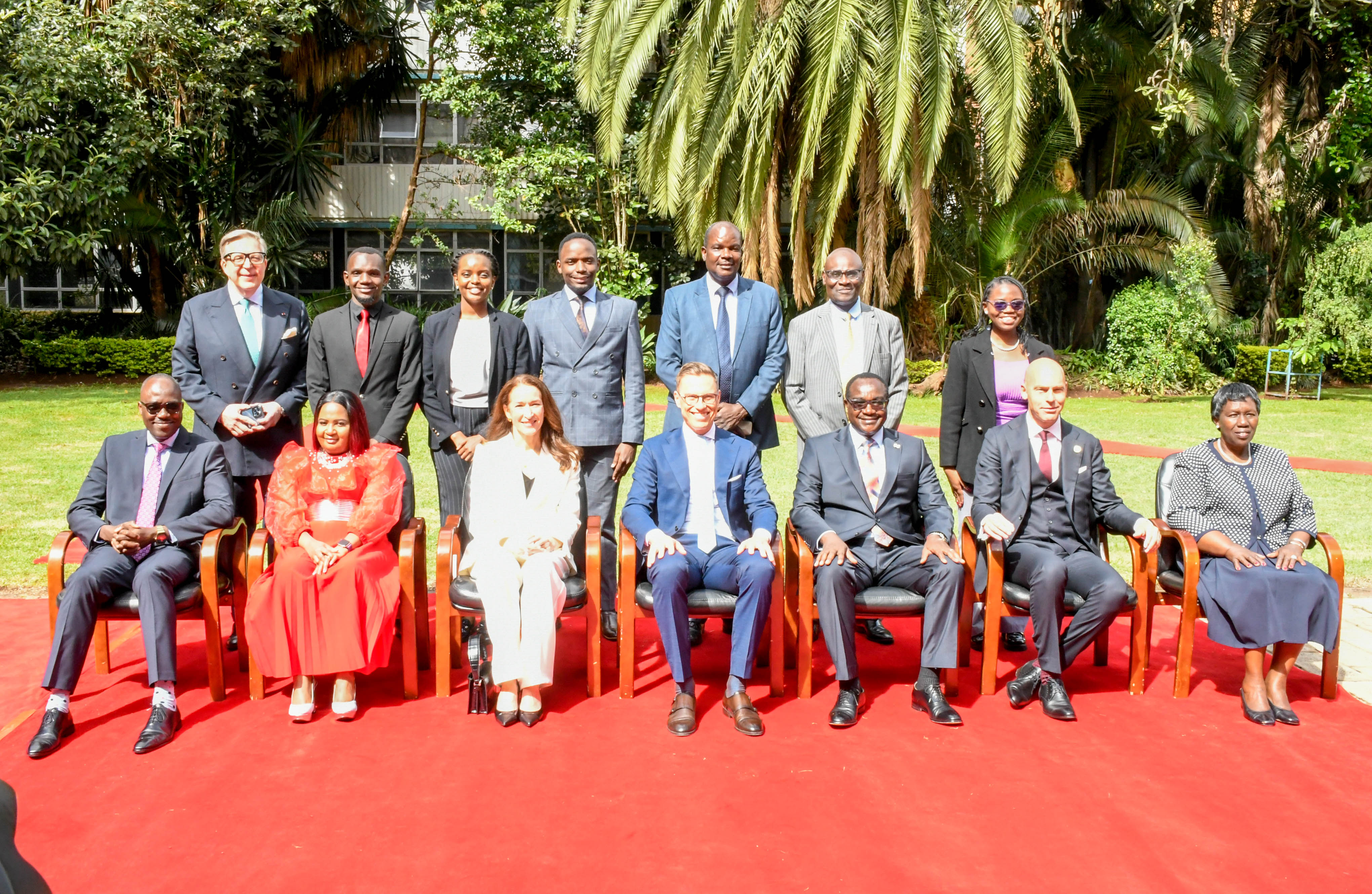 HE President Stubb of Finland group photo with government representatives, university management and student leaders