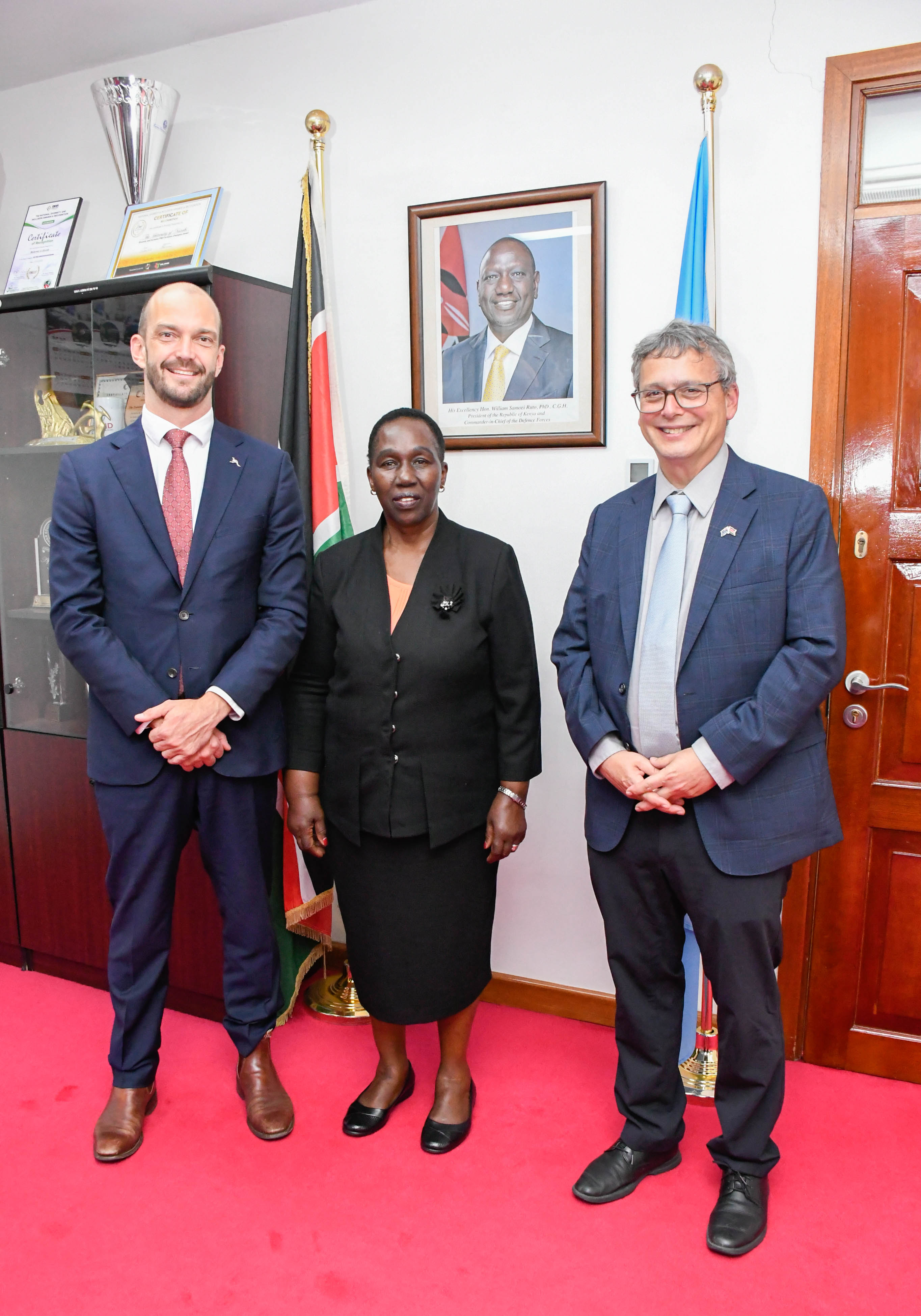 The VC with the Australian Deputy High Commissioner and the VP of RMIT University